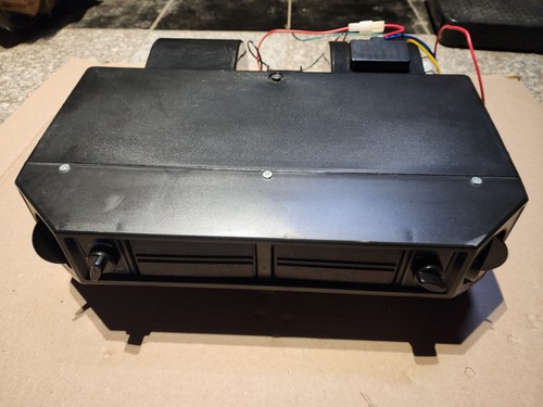 Universal air conditioner - conditioner, un